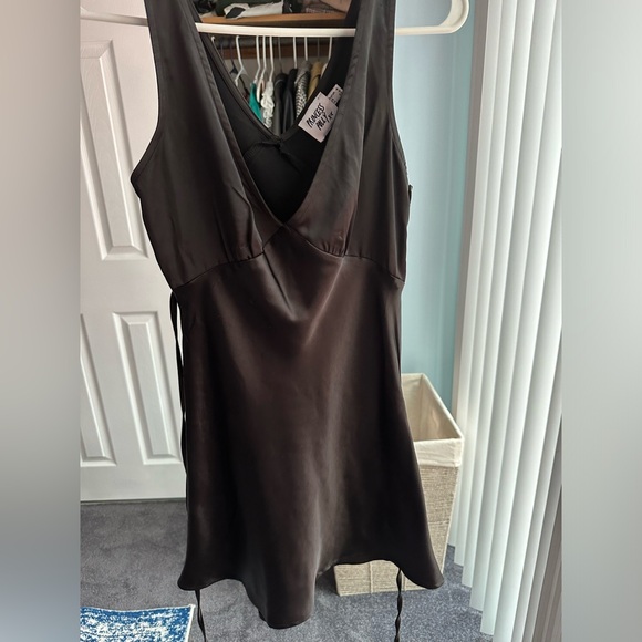 Little Black Dress - Picture 3 of 5